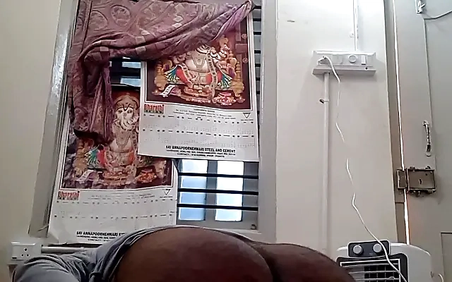 Big Ass Brunette Gives Her Tight Pussy To Her Stepbrother
