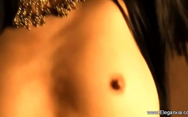 Zelda Deepthroats and Fucks Passionately in Ass and Pussy till Cum Inside - POV Cosplay