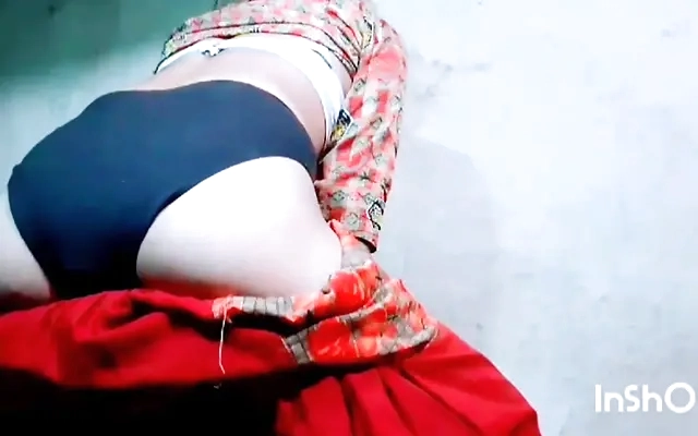 Burnt Chicken And Heated Pin-up Wife In The Kitchen Creampie - Sweetie Fox