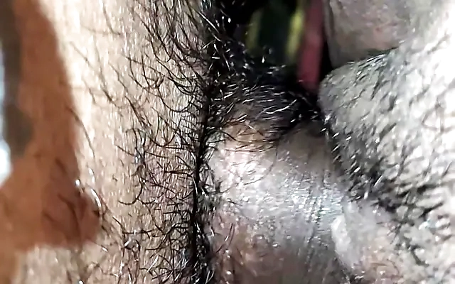 Beautiful Indian Bhabhi Having Hot and Romantic Sex. Desi Bhabhi Ki Chudai. Hot Indian MILF Fucking Hard in All Positions.