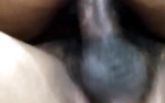 O corno deixou o safado branquelo fazer o que queria comigo, depois nao pode reclamar se eu engravidar de outro.
