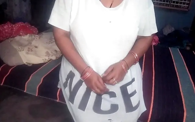 Shy Cutie Seduces Her Crush At Sleepover Party