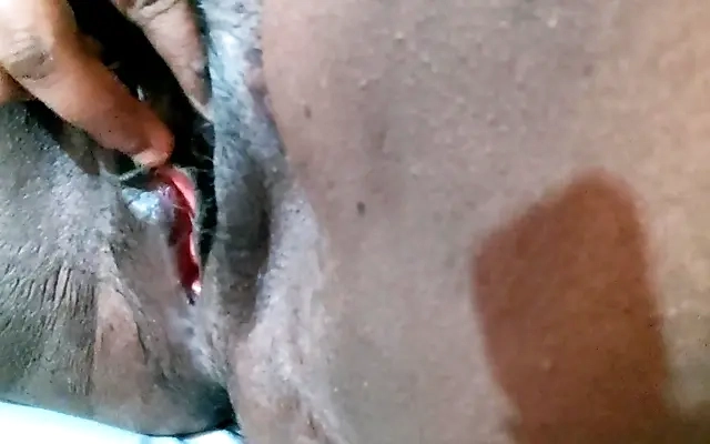 BFF Loses Bet and Got Cum Inside Her Pussy - Threesome Creampie