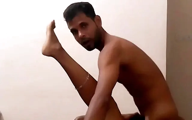 Aventuras do Casal Mattos - Fomos no Espa&ccedil;o Salvaley ser guiado no sexo t&acirc;ntrico at&eacute; chegar ao orgasmo