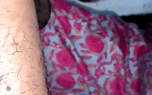 Fode Cast - A copa do mundo &eacute; nossa e a deliciosa estreiante no porn&ocirc; chegou levando porra na buceta Ale Mancini