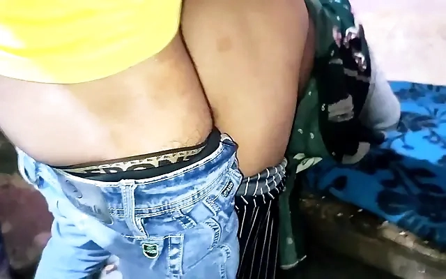 Curvy Step Sister Cheats on Boyfriend with Stepbrother - POV