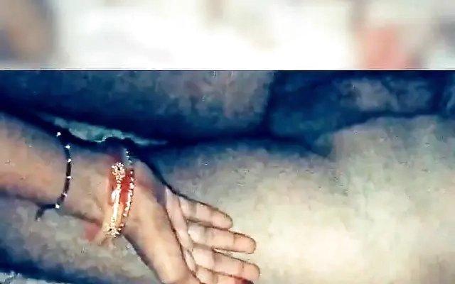 LINDA RUBIA CABALGA DURO SOBRE MI POLLA HASTA LLENAR SU RICO CO&Ntilde;O DE LECHE SEXO DURO JIME MALDITA PERRA