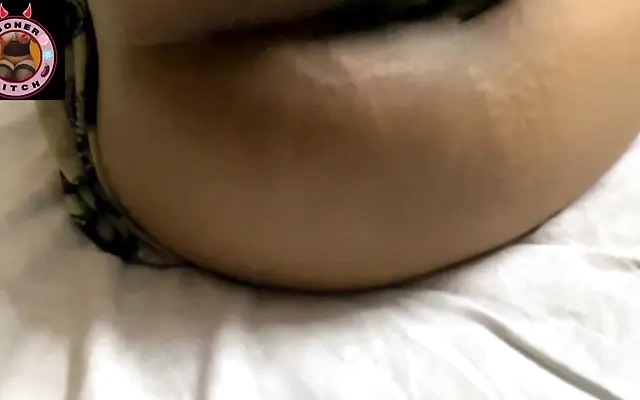 मुस्लिम सौतेला बेटा अपनी आकर्षक बीबीडब्ल्यू सौतेली माँ की बड़ी गांड चोदता है और उसे जोर से चोदता है, Desi gand chodaye in clear hindi audio