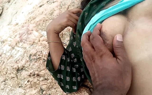 Juicy Big Boobs Hot Pakistani Indian Couple