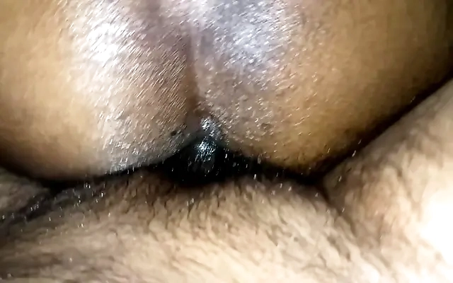 Venezuelan girl gets fucked by her neighbor!