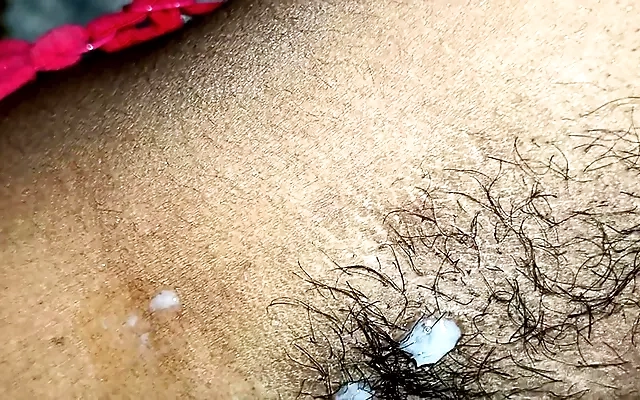 سكس مصرى سماح شرموطة المنصورة تتناك فى المخزن نيك جامد اااه حطهولى فى طيزى
