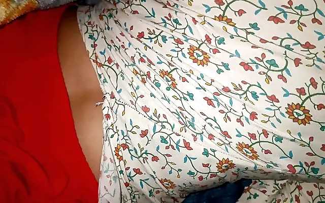 SQUID GAME - Stepsister want show me her boobs after watching series!