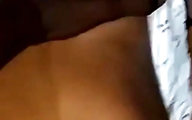Perra infiel cogiendo en Hotel es descubrida por el Novio