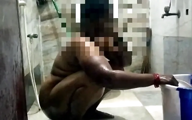 Indian young Desi girl took to the forest pressed her boobs and fucked her