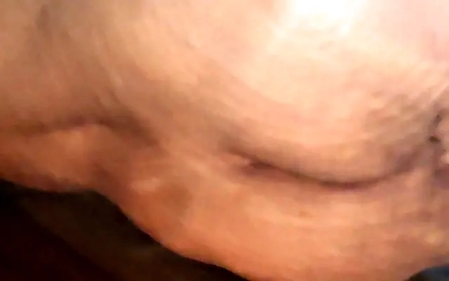 Abby la estilista de casa se pone muy cachonda y termina follandome hasta el orgasmo - Apr 30, 2024