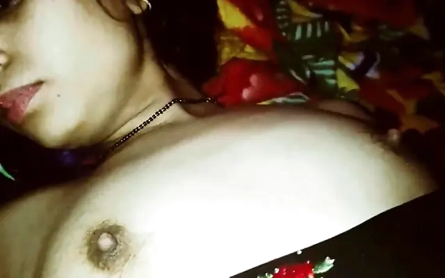 Indian Virgin College Girls First Time Sex with Her Boyfriend